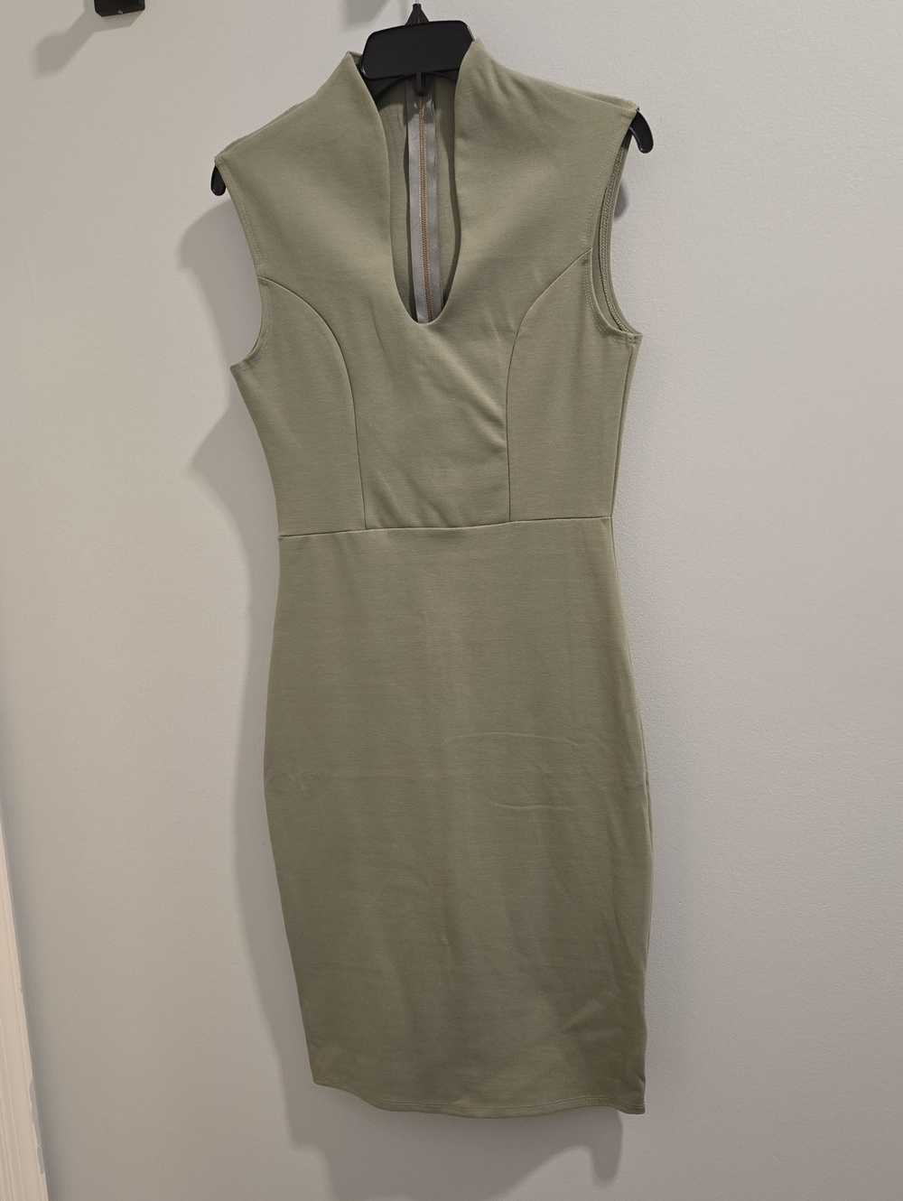 Rolla Coster Olive Keyhole Midi Sheath Dress